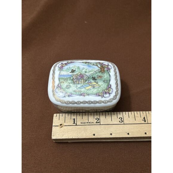 Heritage House Music Box Trinket The Way We Were Song Vintage Ceramic Butterfly - Picture 6 of 6